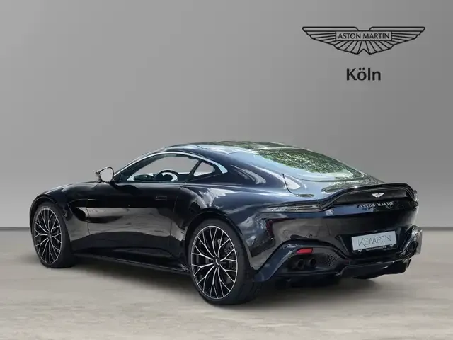 Aston Martin Vantage