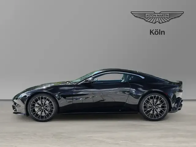 Aston Martin Vantage