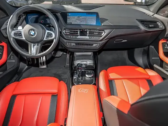 BMW 128