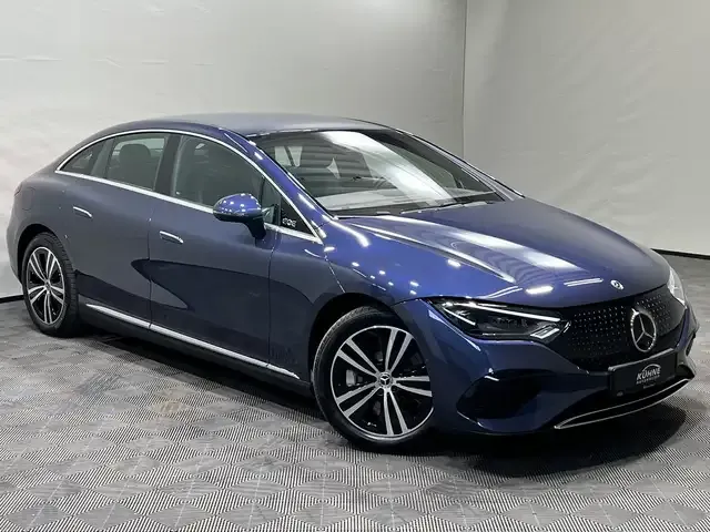 Mercedes-Benz EQE 300
