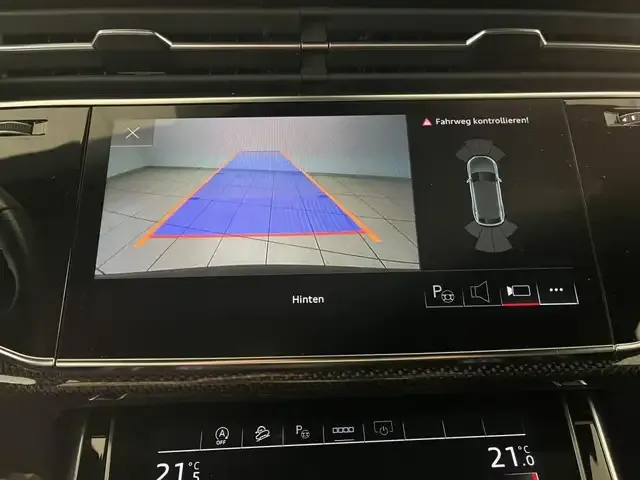 Audi SQ8