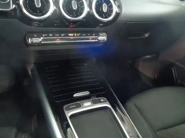 Mercedes-Benz B 250