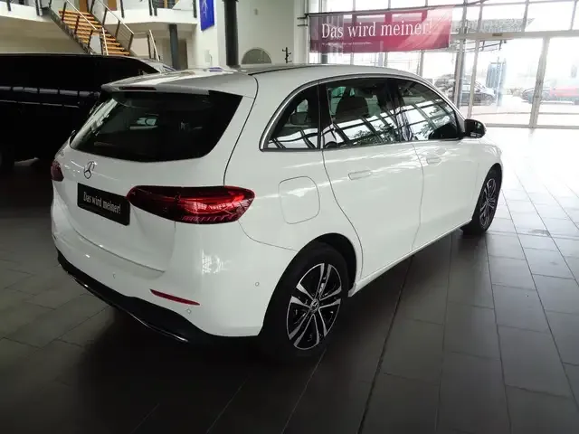 Mercedes-Benz B 250