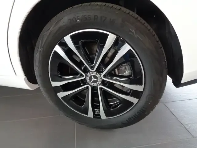 Mercedes-Benz B 250