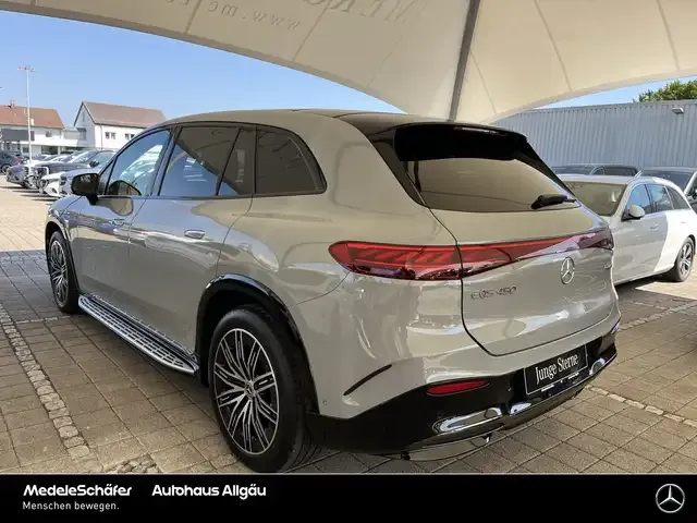 Mercedes-Benz EQS SUV