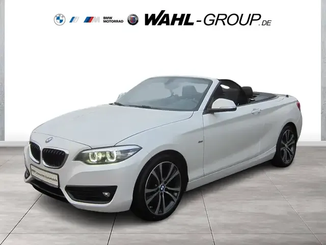 BMW 220