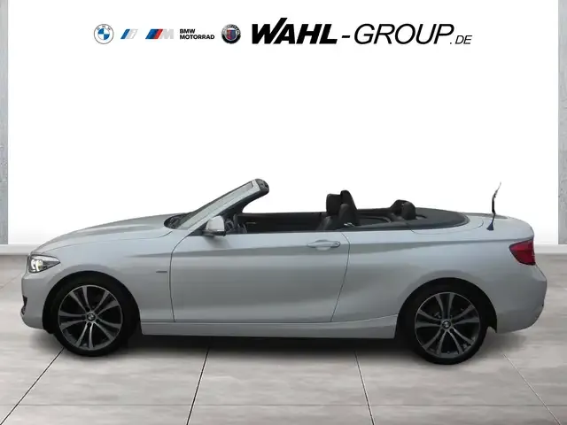 BMW 220