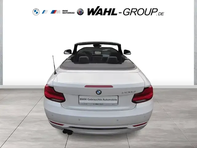 BMW 220
