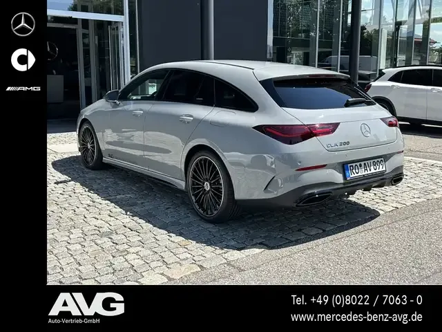 Mercedes-Benz CLA 200