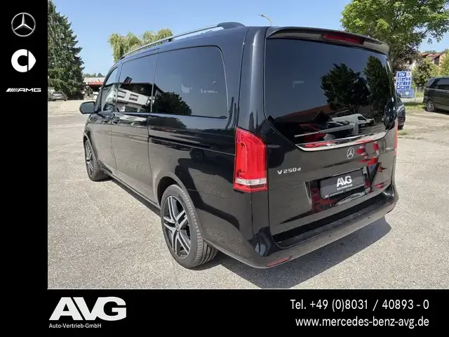 Mercedes-Benz V 250