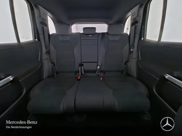 Mercedes-Benz EQB 250