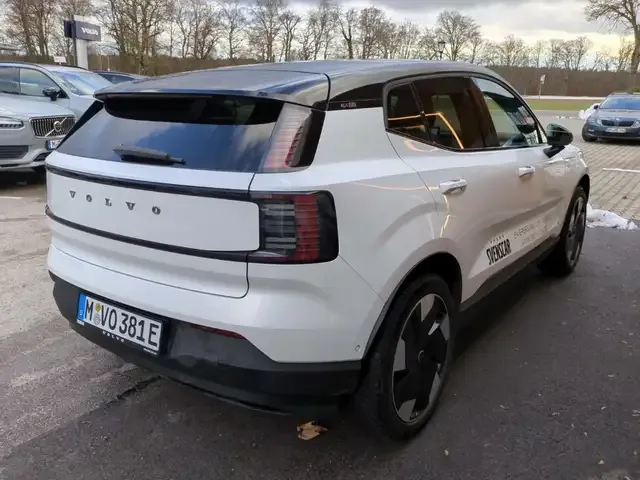 Volvo EX30