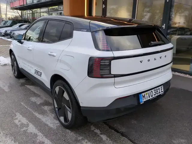 Volvo EX30