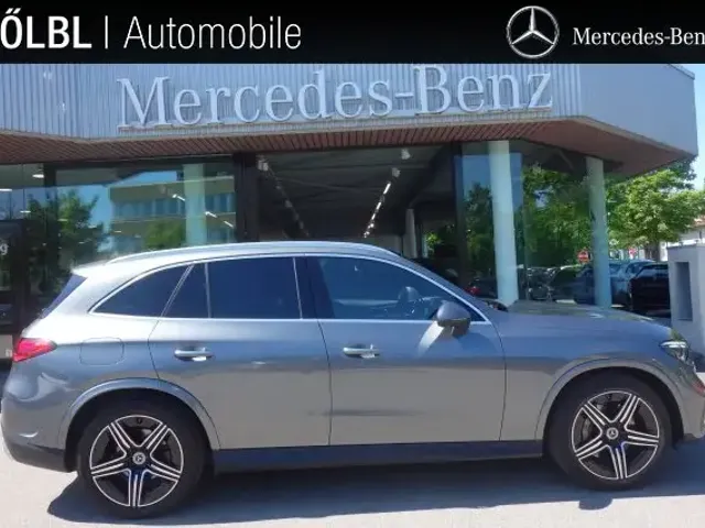 Mercedes-Benz GLC 220