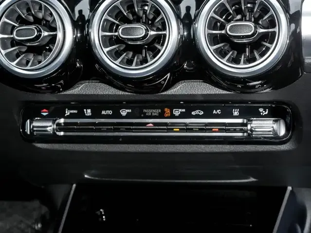 Mercedes-Benz EQB 350