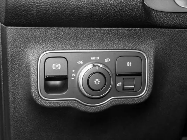 Mercedes-Benz EQB 350