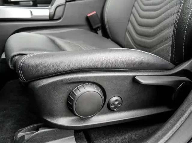 Mercedes-Benz EQB 350