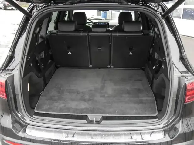 Mercedes-Benz EQB 350