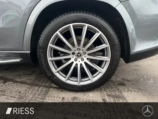 Mercedes-Benz GLS 400