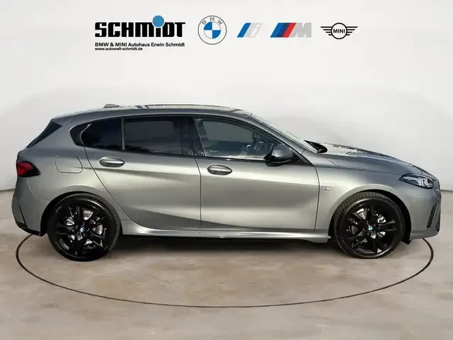 BMW 114