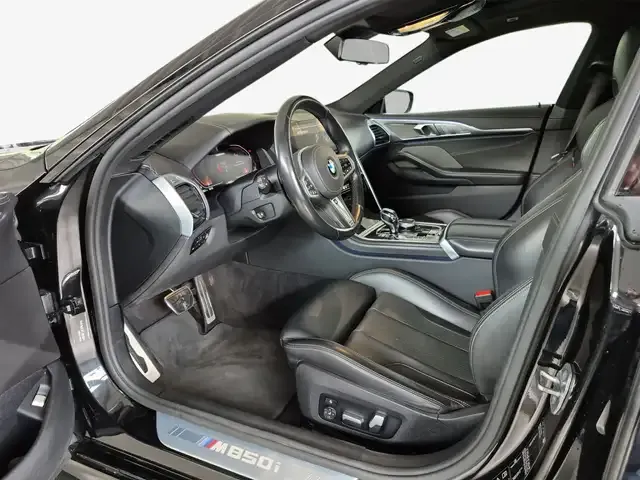 BMW M850