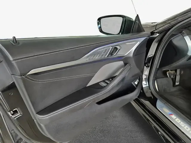 BMW M850