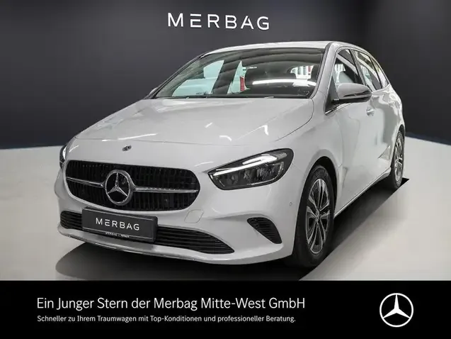Mercedes-Benz B 180