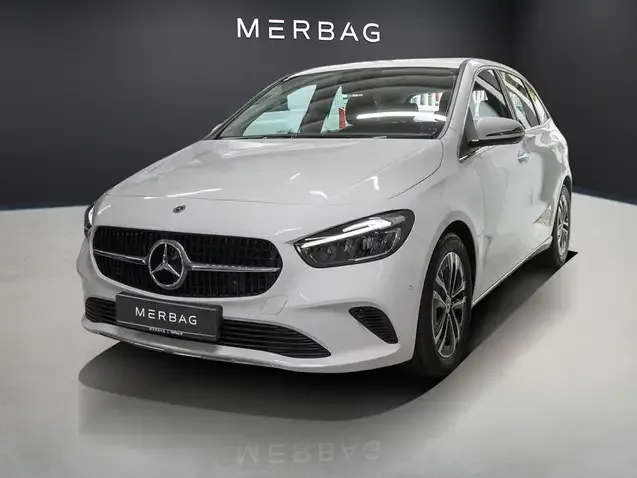Mercedes-Benz B 180