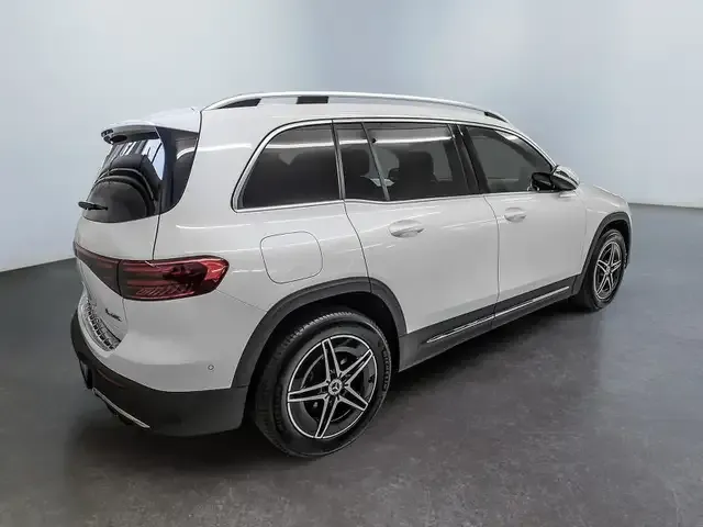 Mercedes-Benz EQB 350