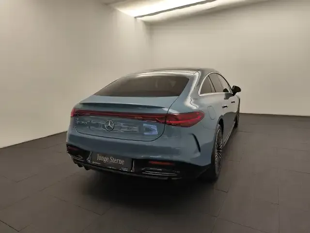 Mercedes-Benz EQS