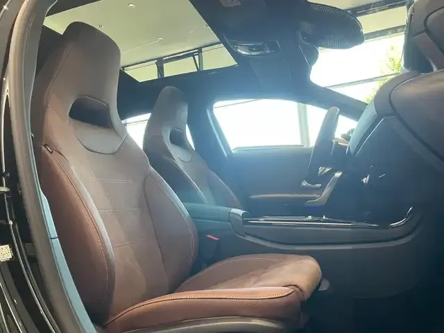 Mercedes-Benz A 220