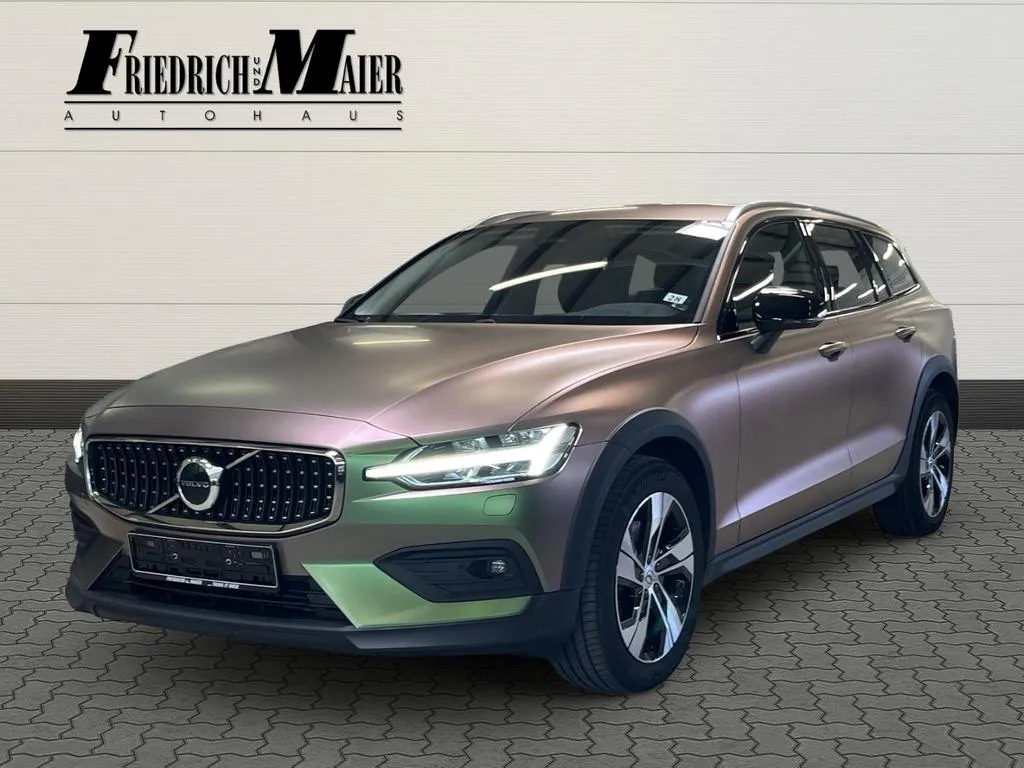 Volvo V60 Cross Country