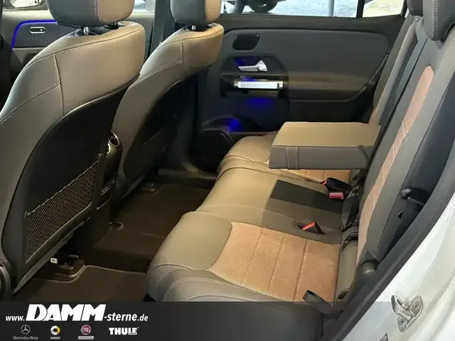 Mercedes-Benz EQB 300