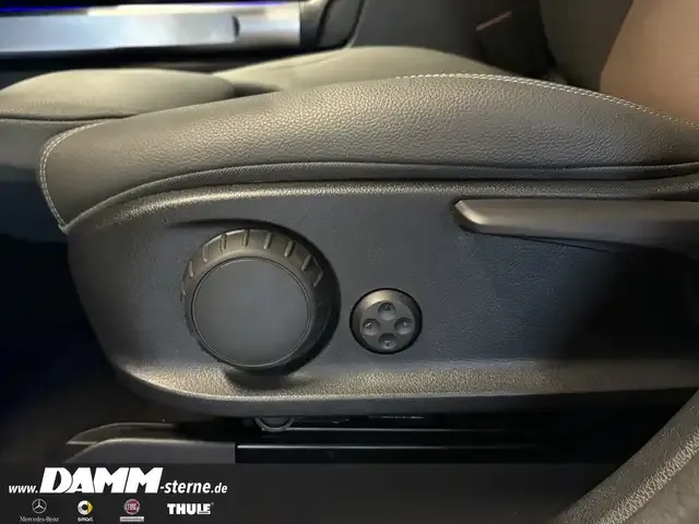 Mercedes-Benz EQB 300