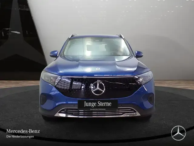 Mercedes-Benz EQB 300
