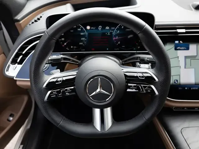 Mercedes-Benz E 200