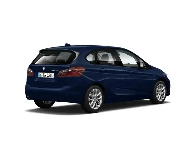 BMW 225