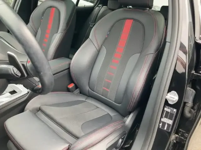 BMW 128