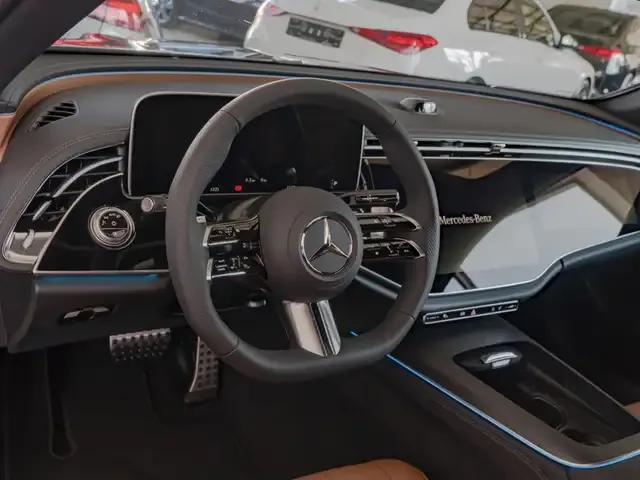 Mercedes-Benz E 200