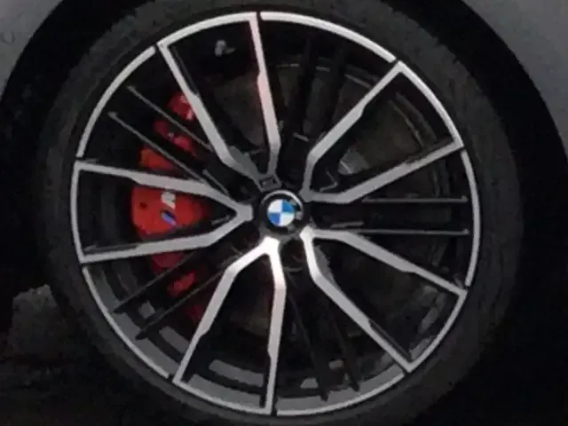 BMW 235