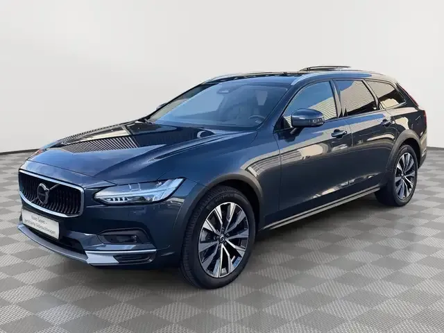 Volvo V90 Cross Country
