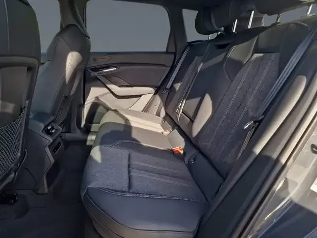 Audi Q6