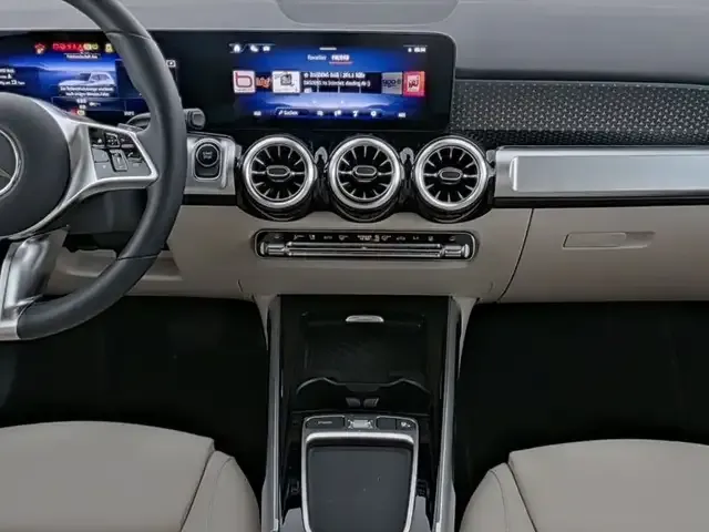 Mercedes-Benz EQB 300