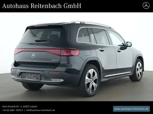 Mercedes-Benz EQB 300