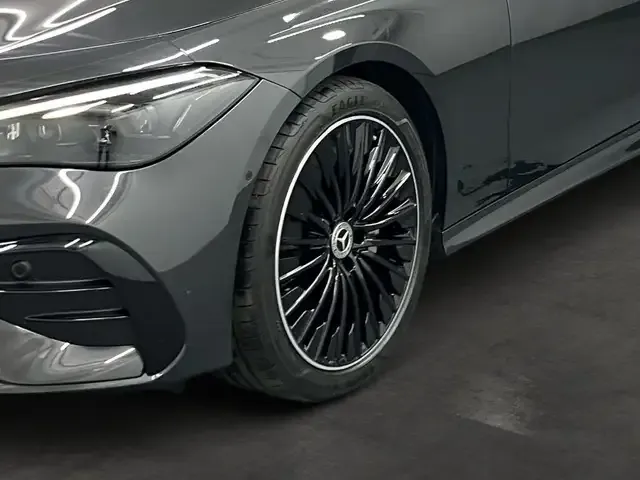 Mercedes-Benz CLE 200