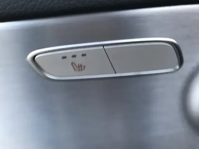 Mercedes-Benz C 63 AMG