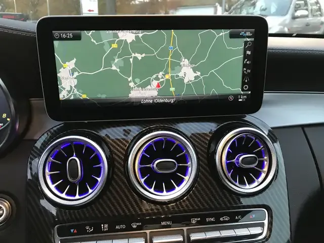 Mercedes-Benz C 63 AMG