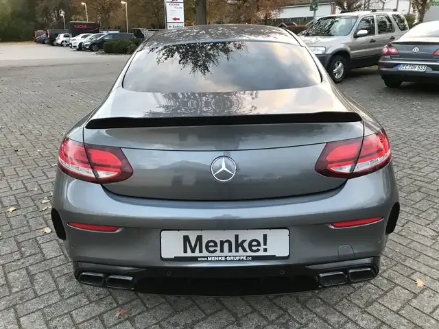Mercedes-Benz C 63 AMG