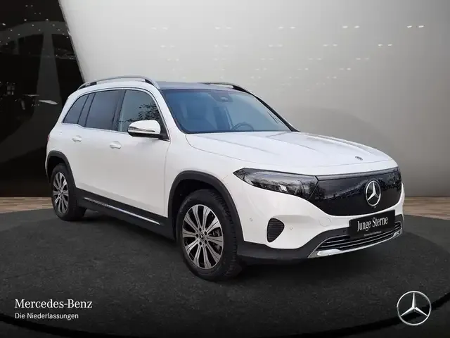 Mercedes-Benz EQB 300