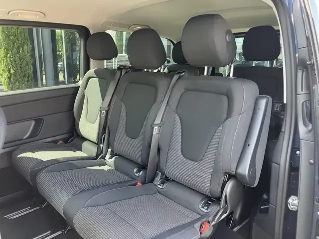 Mercedes-Benz V 250